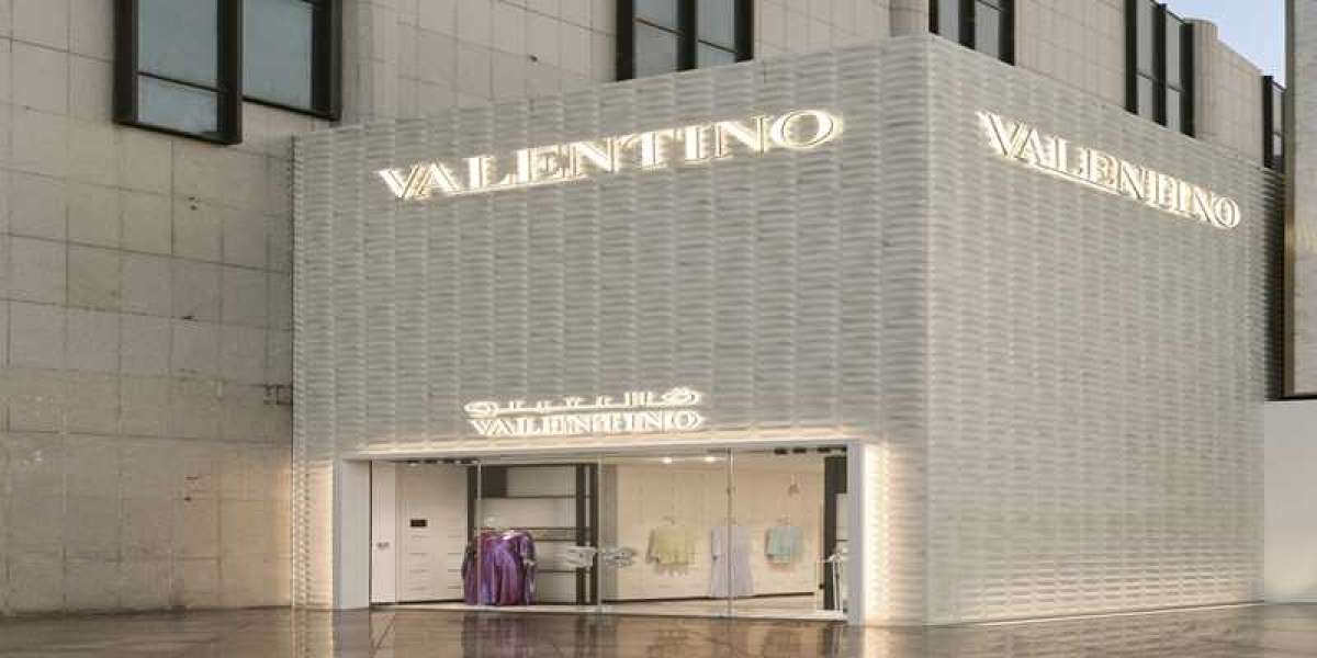 Discount Valentino Shoes are to only buy one accessory for