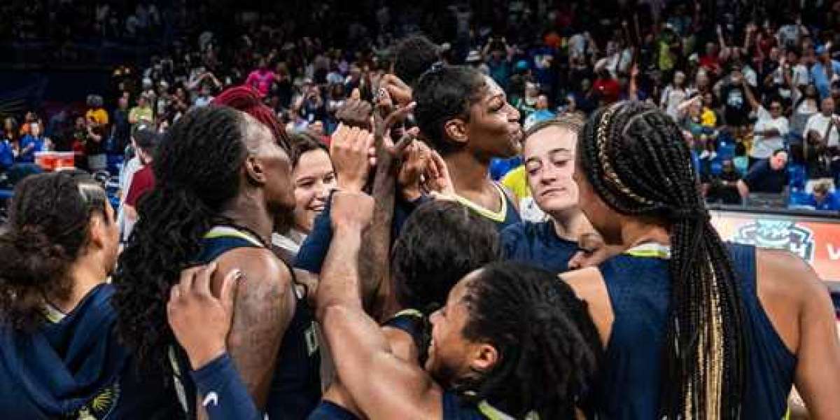 Dallas Wings Companion With Tradition Building Solutions, Inc. , Establish Fellowship Program